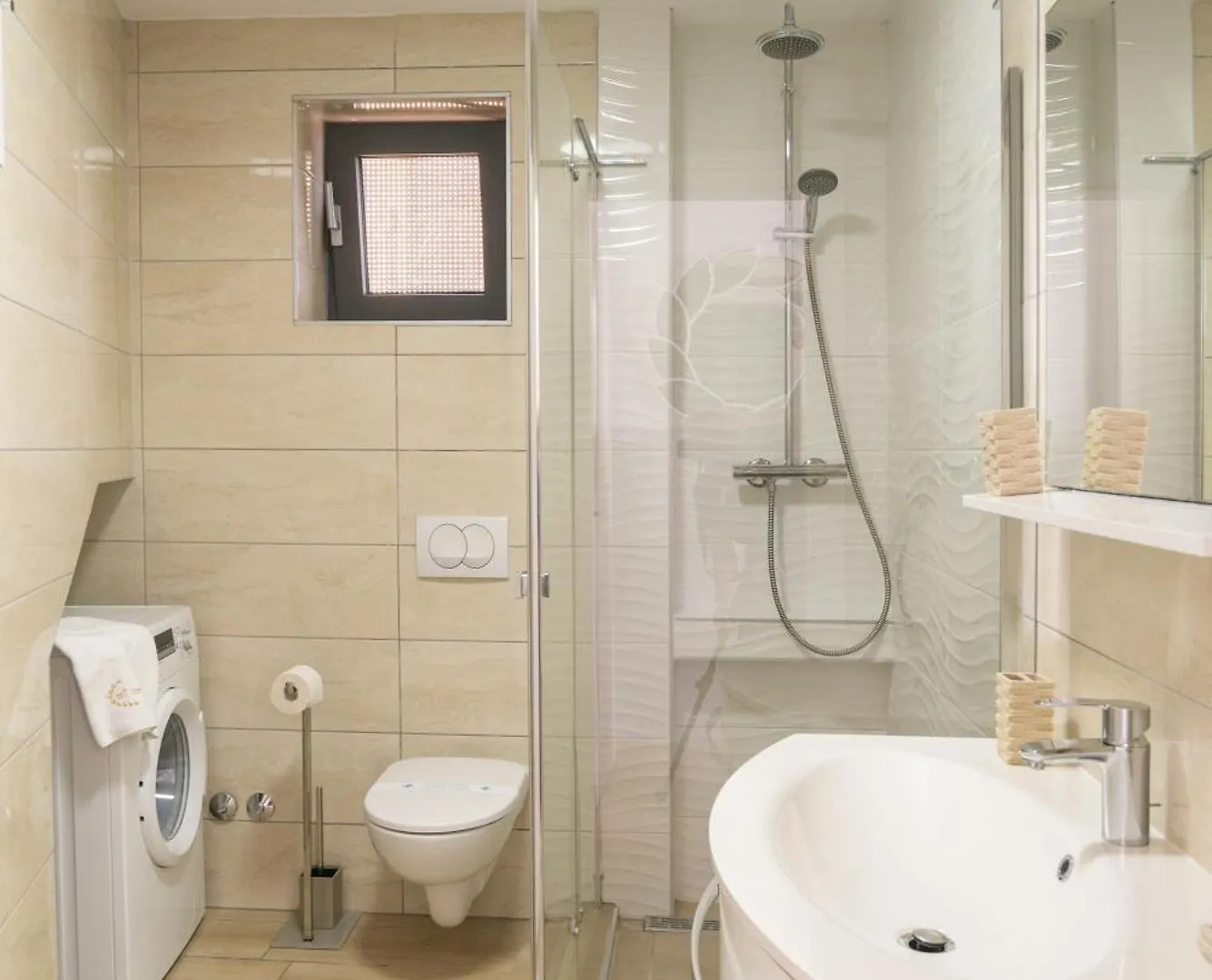 Apartments Palada 1 Baska