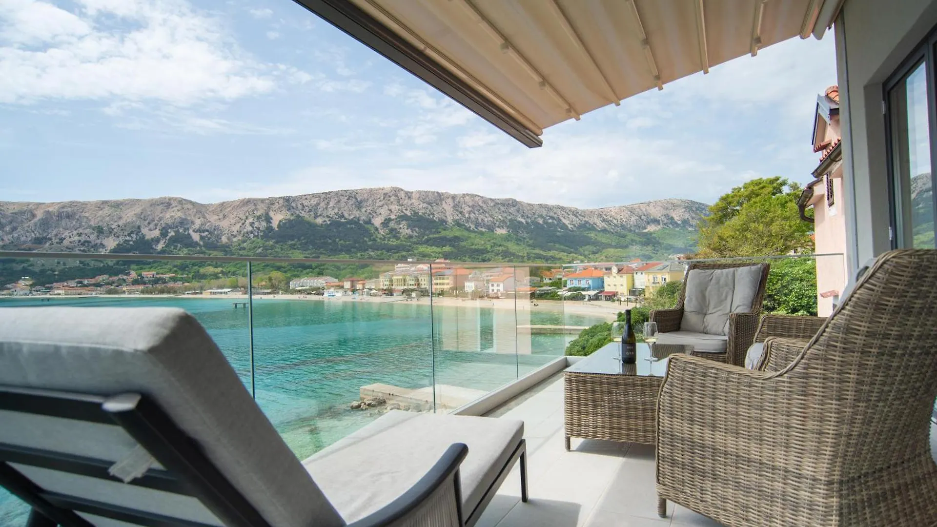 Apartments Palada 1 Baska